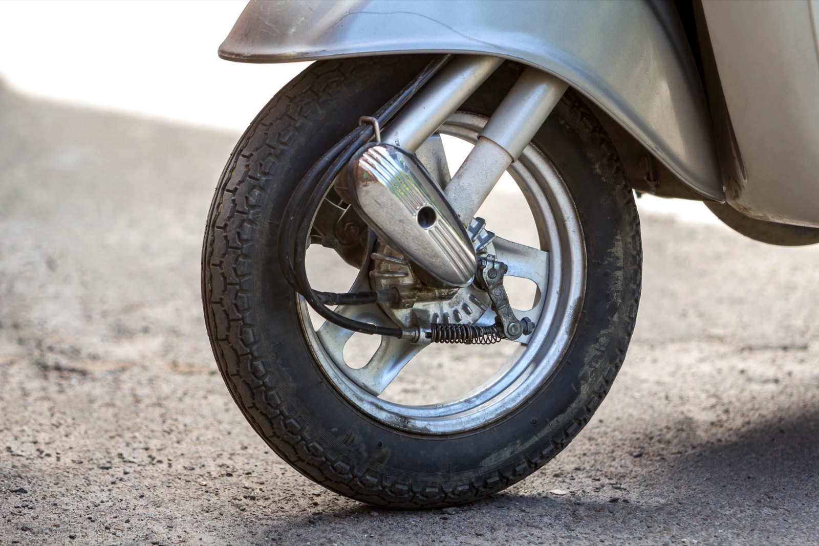 10 questions sur la pression des pneus de scooter